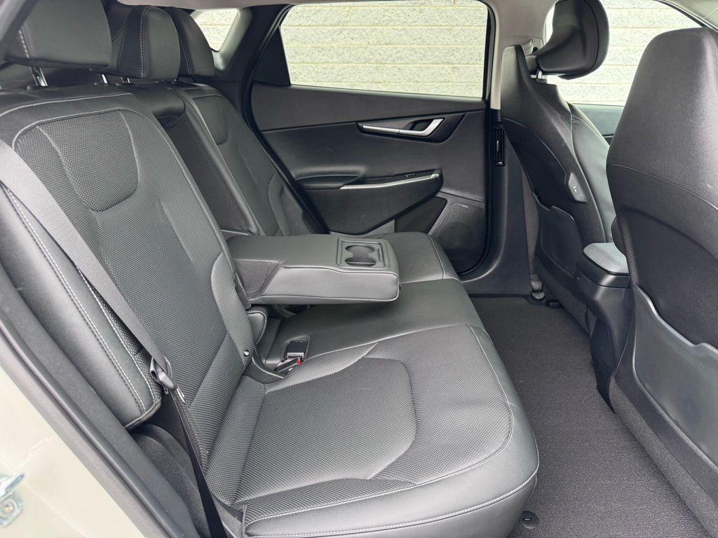 used 2022 Kia EV6 car, priced at $20,871