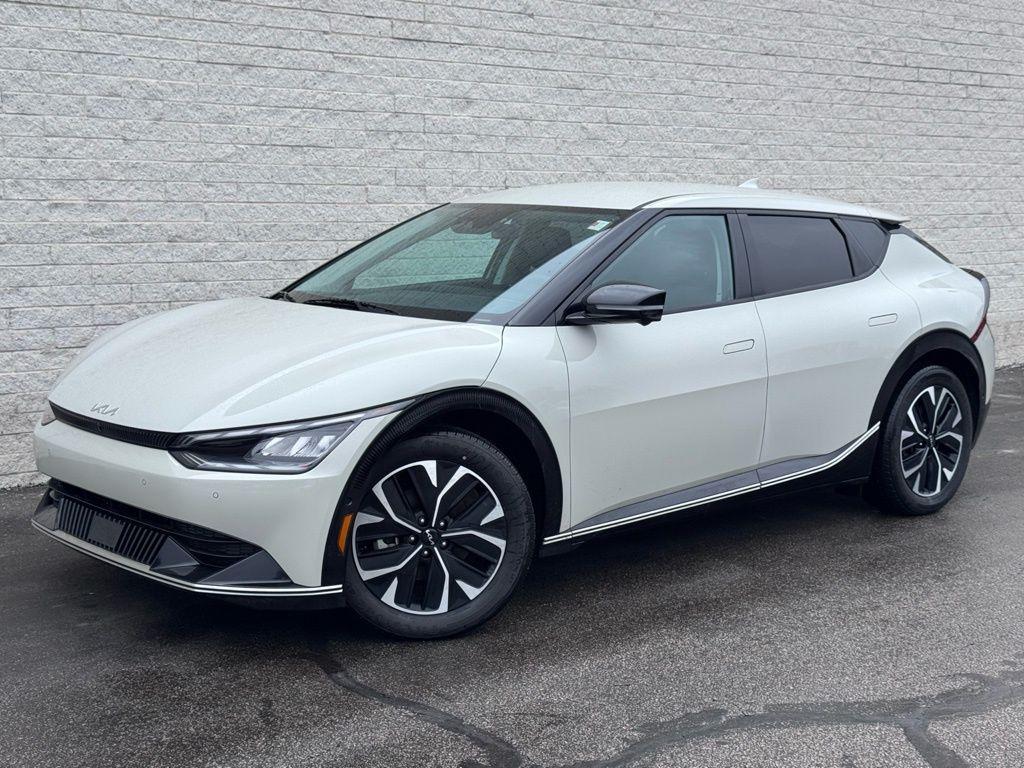 used 2022 Kia EV6 car, priced at $20,871