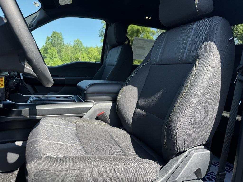 new 2025 Ford F-150 car, priced at $44,062