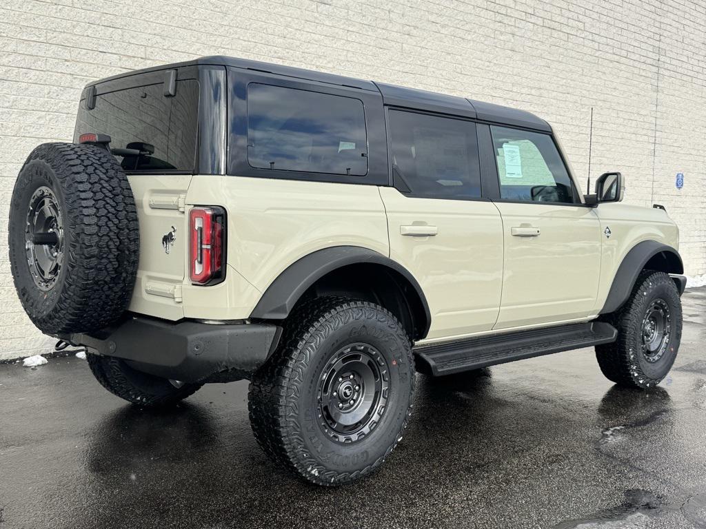 new 2025 Ford Bronco car, priced at $60,615