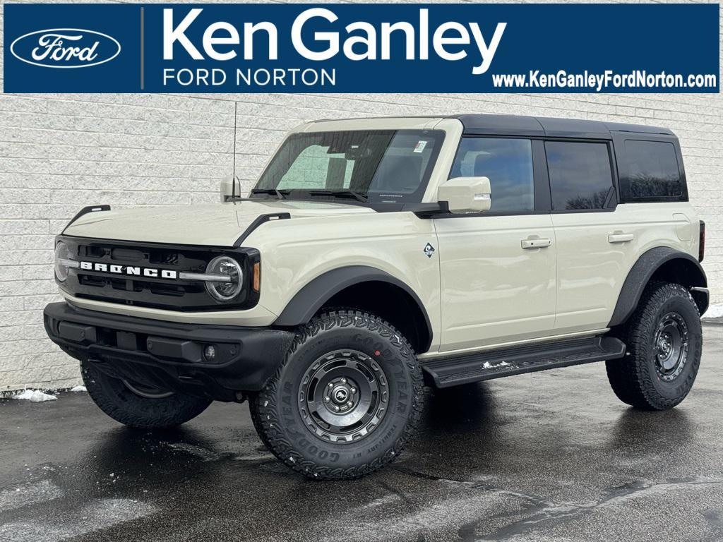 new 2025 Ford Bronco car, priced at $61,115