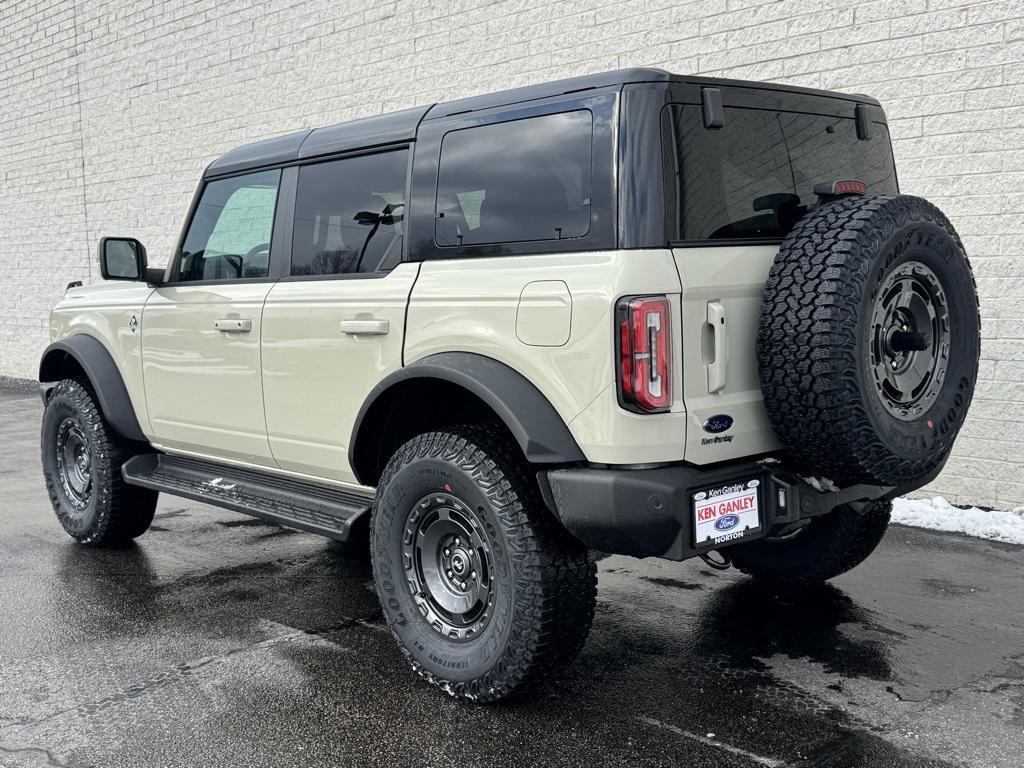 new 2025 Ford Bronco car, priced at $60,615