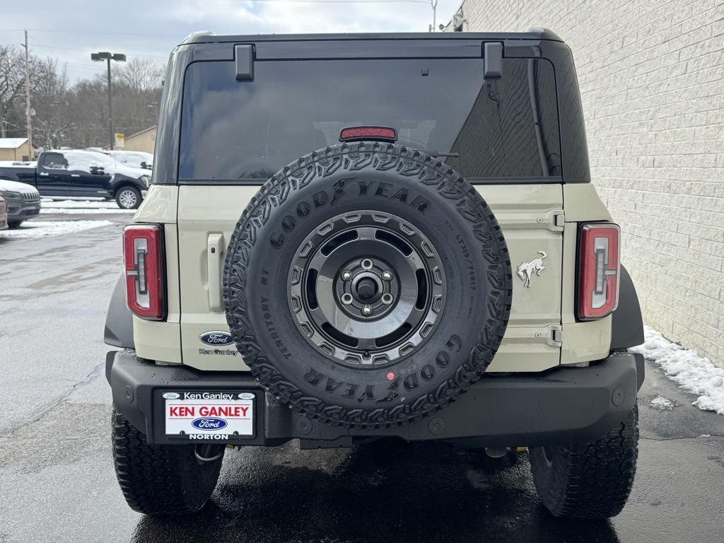 new 2025 Ford Bronco car, priced at $60,615