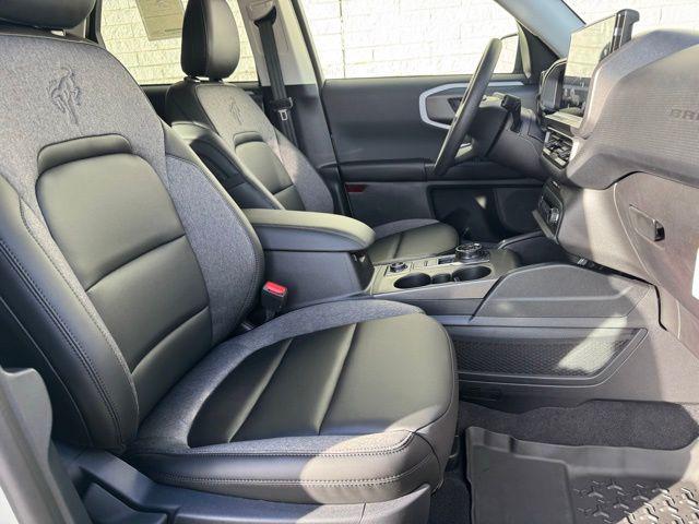 new 2025 Ford Bronco Sport car, priced at $32,923