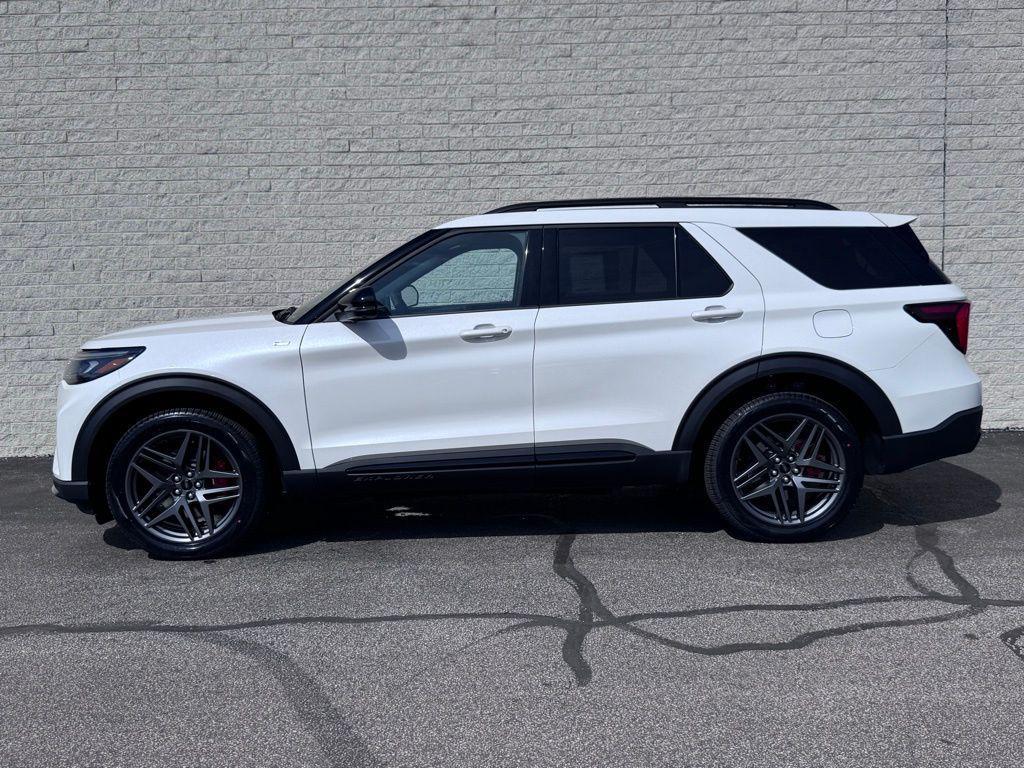 new 2026 Ford Explorer car, priced at $50,592