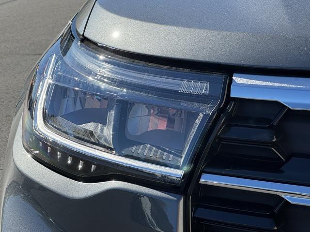 new 2026 Ford Explorer car, priced at $39,048