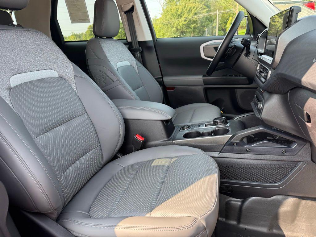 new 2025 Ford Bronco Sport car, priced at $40,929