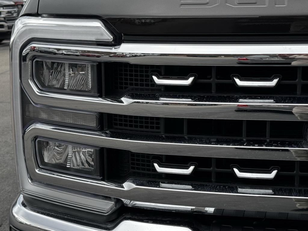 new 2025 Ford F-350 car, priced at $76,435