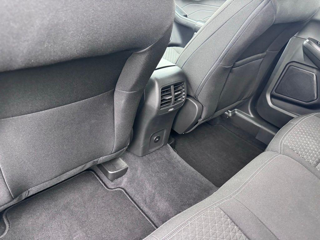 used 2023 Ford Escape car, priced at $24,912