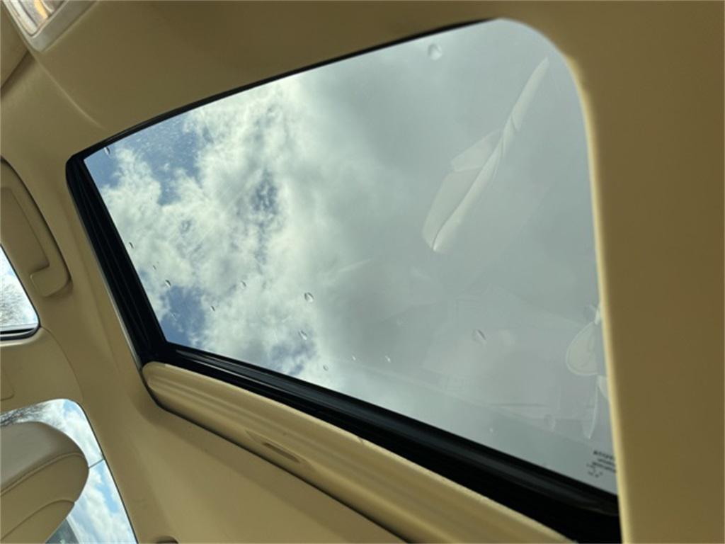 used 2016 Toyota Avalon Hybrid car, priced at $14,840