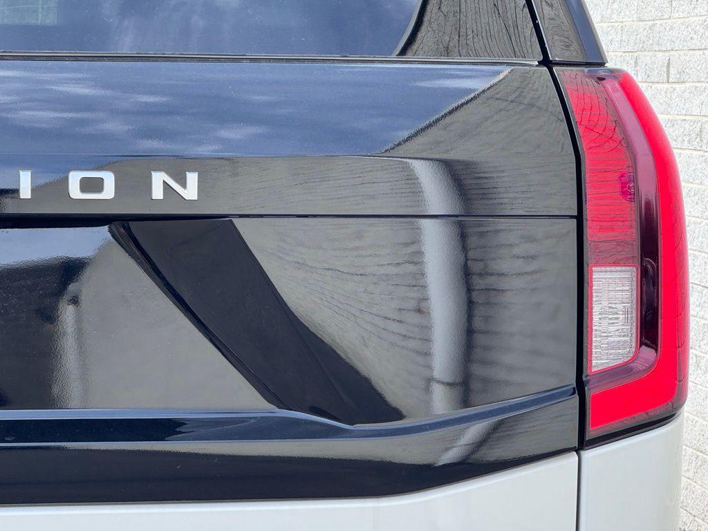 new 2026 Ford Expedition car, priced at $75,790