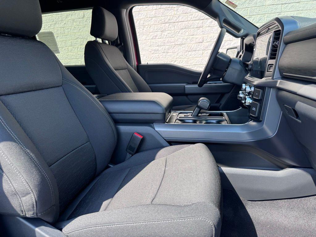 new 2026 Ford F-150 car, priced at $60,675