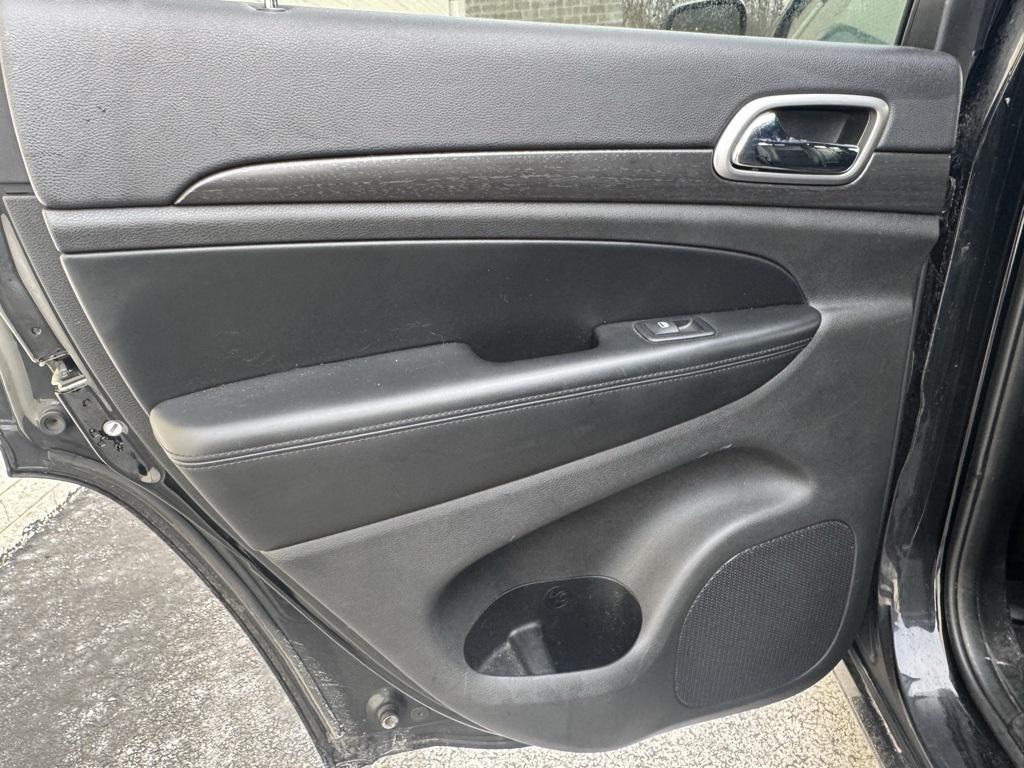 used 2017 Jeep Grand Cherokee car, priced at $15,692