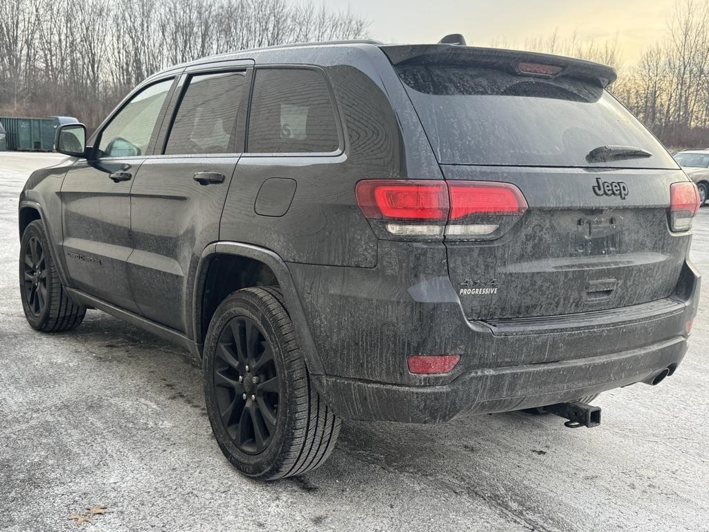 used 2017 Jeep Grand Cherokee car, priced at $15,692