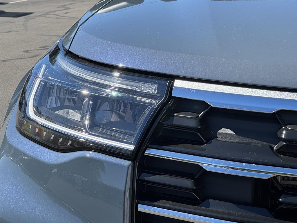 new 2025 Ford Explorer car, priced at $48,510