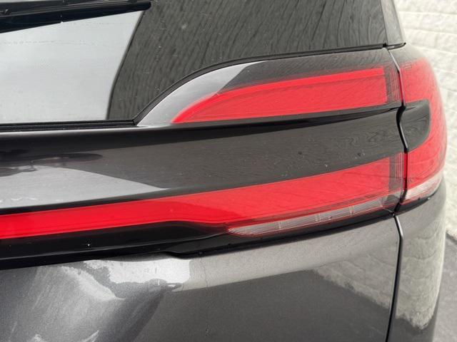 used 2023 Chrysler Pacifica Hybrid car, priced at $24,821