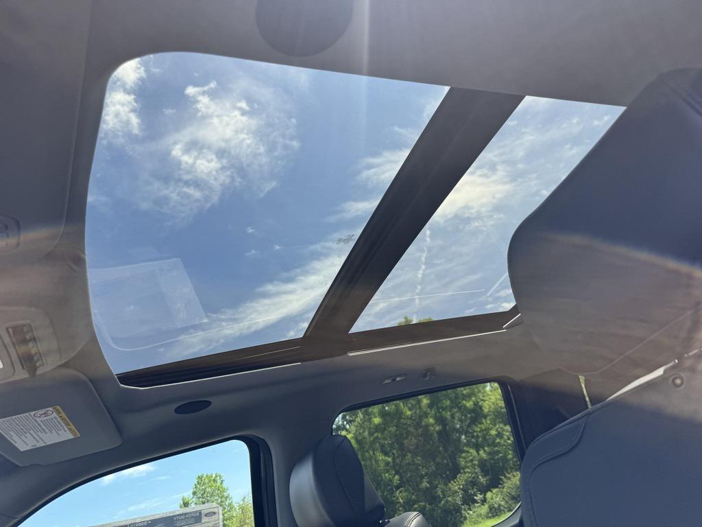 new 2025 Ford F-250 car, priced at $89,210