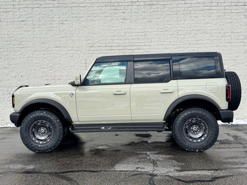 new 2025 Ford Bronco car, priced at $59,615