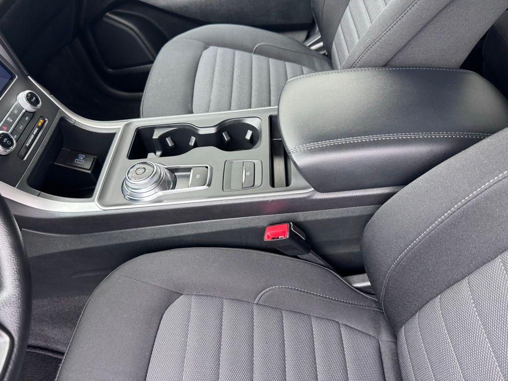 used 2024 Ford Edge car, priced at $28,995