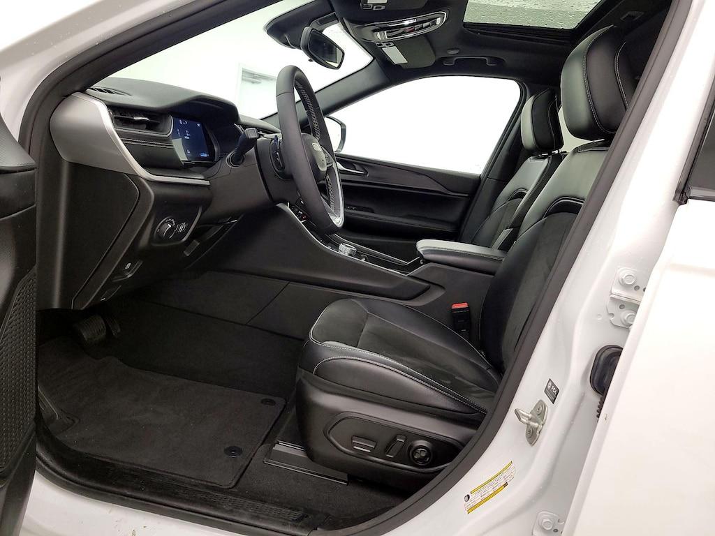 used 2023 Jeep Grand Cherokee car, priced at $31,998