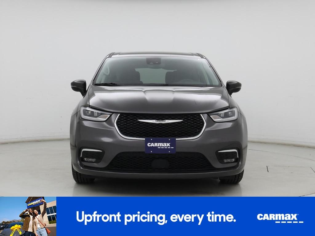 used 2023 Chrysler Pacifica car, priced at $28,998