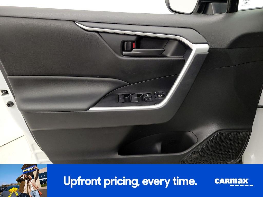 used 2021 Toyota RAV4 Hybrid car, priced at $30,998