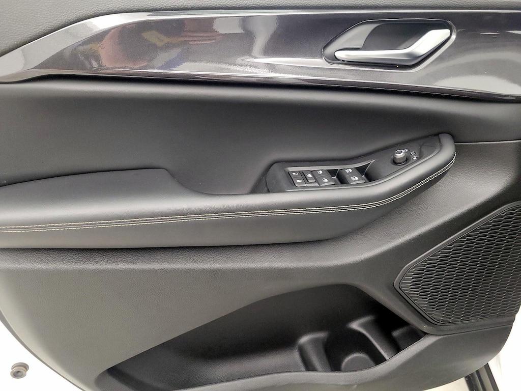used 2023 Jeep Grand Cherokee car, priced at $26,998