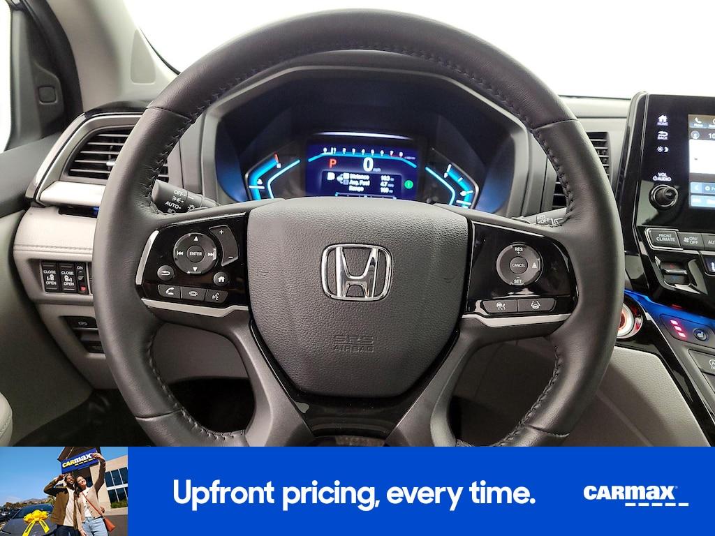 used 2024 Honda Odyssey car, priced at $39,998