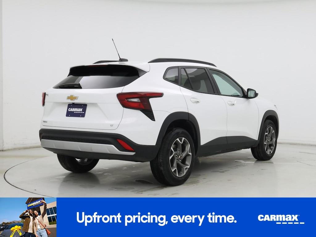 used 2025 Chevrolet Trax car, priced at $22,998