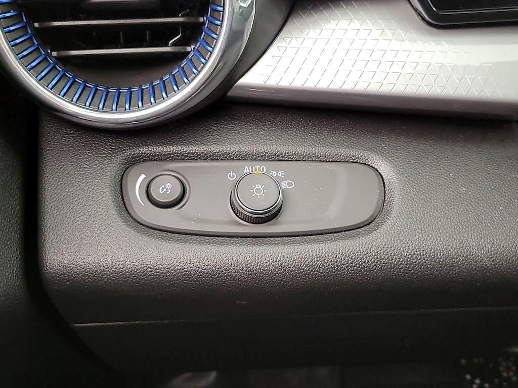 used 2025 Chevrolet Trax car, priced at $22,998