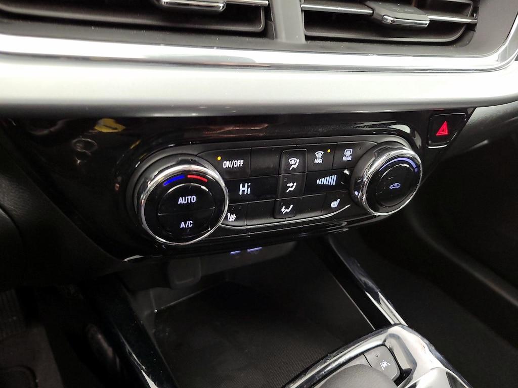 used 2025 Chevrolet Trax car, priced at $22,998