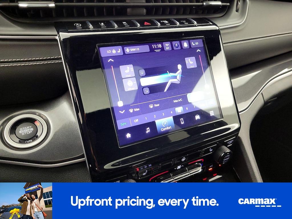 used 2023 Jeep Grand Cherokee car, priced at $32,998