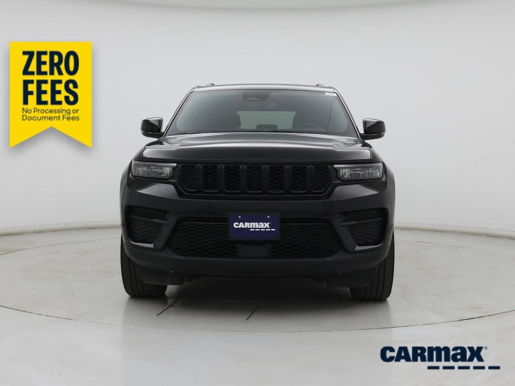 used 2023 Jeep Grand Cherokee car, priced at $32,998