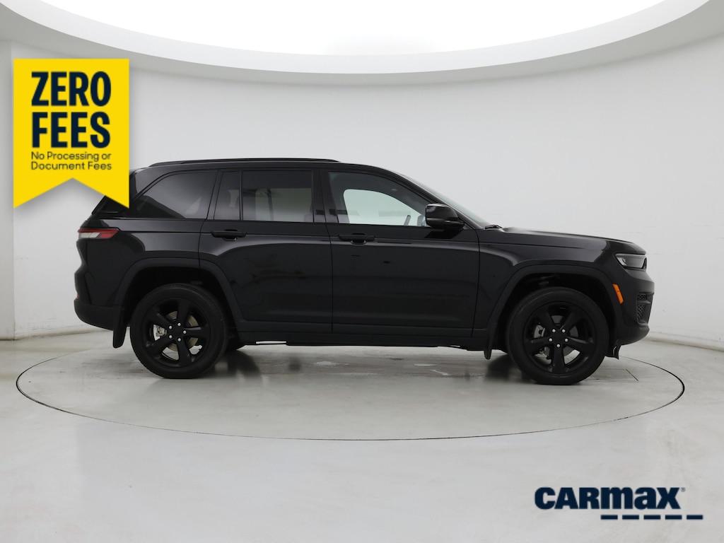 used 2023 Jeep Grand Cherokee car, priced at $32,998