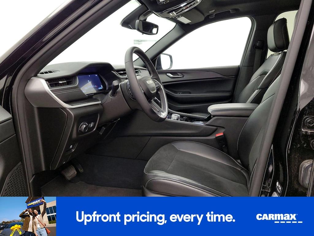 used 2023 Jeep Grand Cherokee car, priced at $32,998