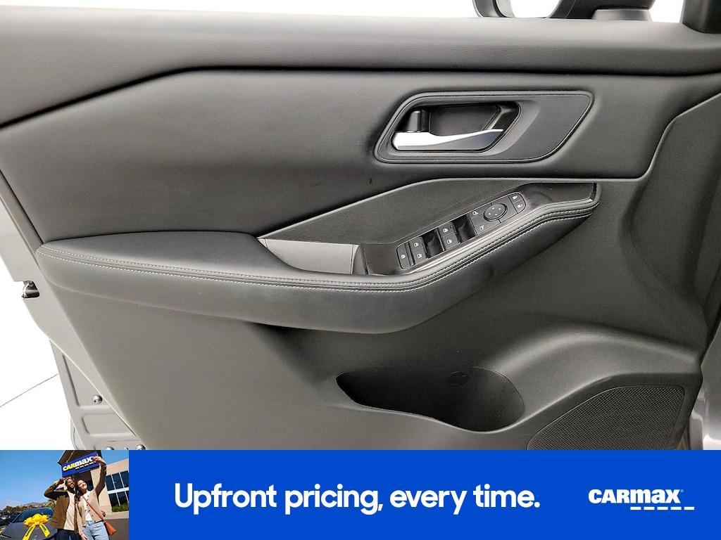 used 2025 Nissan Rogue car, priced at $22,998
