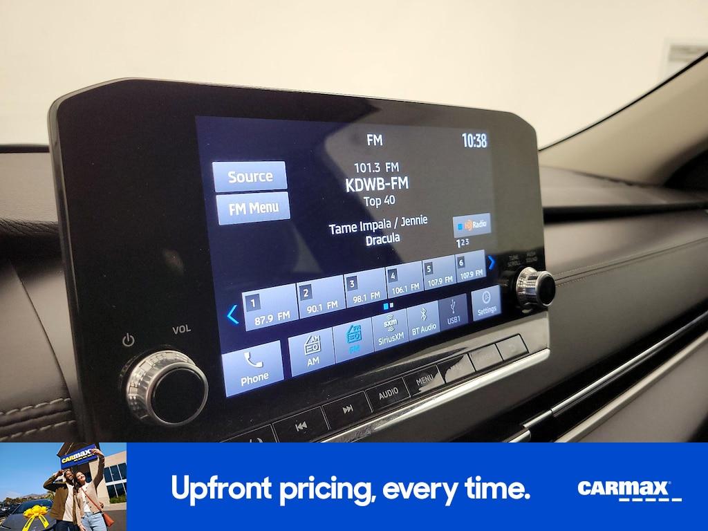 used 2022 Mitsubishi Outlander car, priced at $24,998