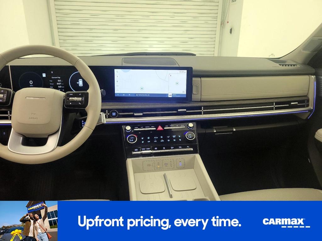 used 2024 Hyundai Santa Fe car, priced at $35,998