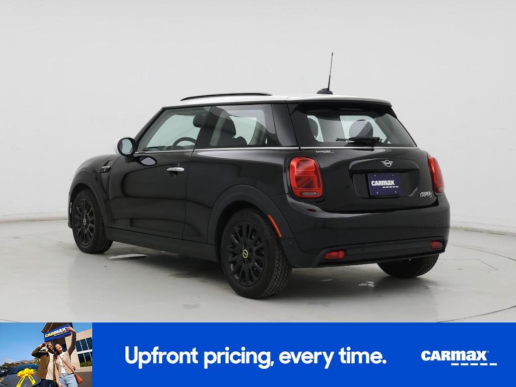 used 2022 MINI SE Hardtop car, priced at $19,998