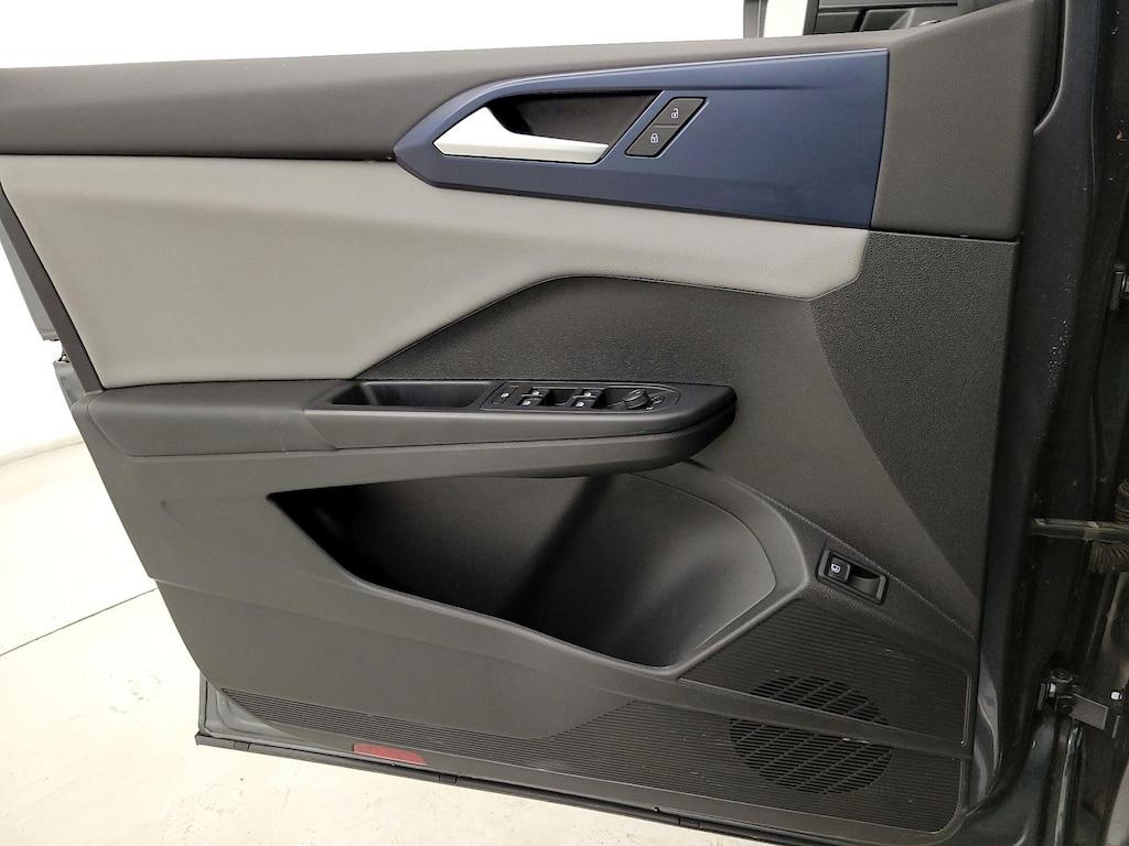 used 2022 Volkswagen Taos car, priced at $21,998