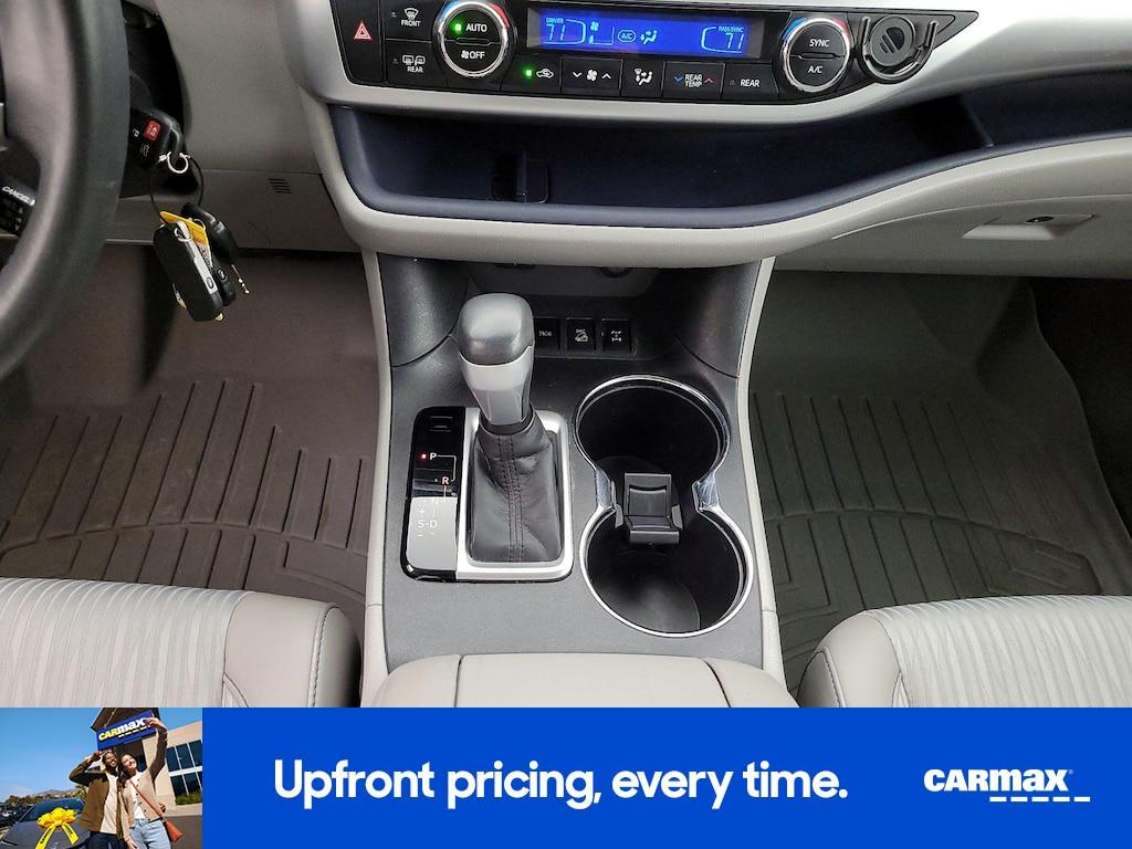 used 2014 Toyota Highlander car, priced at $24,998