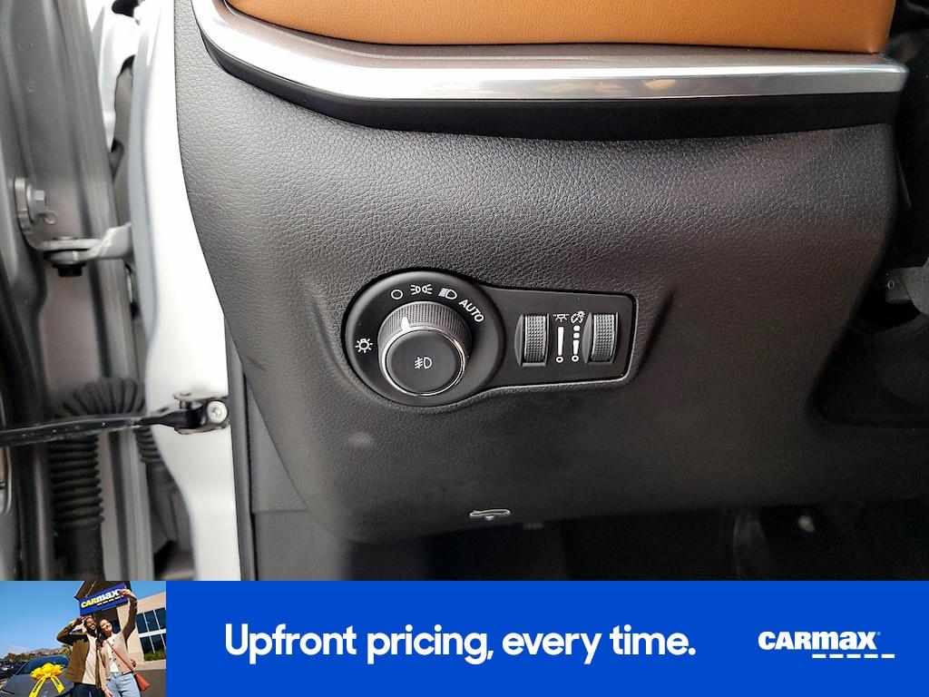 used 2024 Jeep Compass car, priced at $26,998