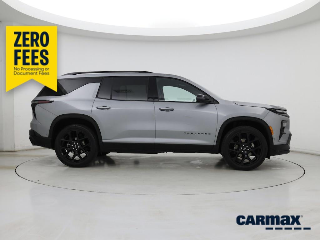 used 2025 Chevrolet Traverse car, priced at $54,998