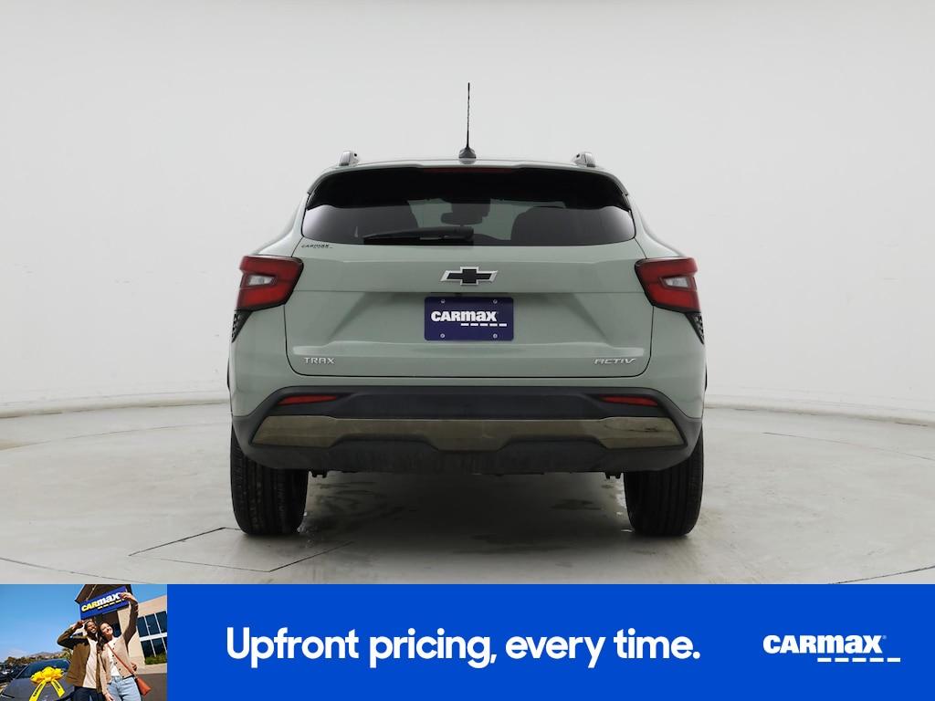 used 2025 Chevrolet Trax car, priced at $25,998