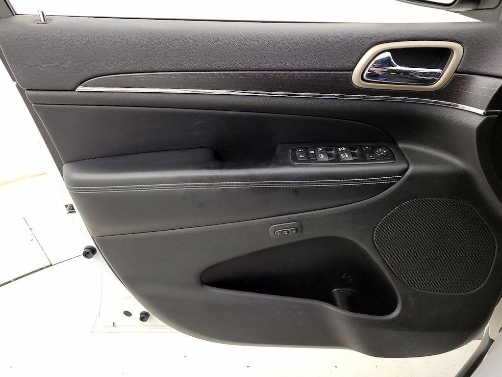 used 2015 Jeep Grand Cherokee car, priced at $17,998