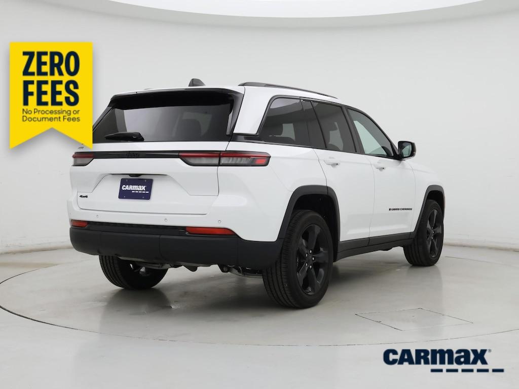 used 2024 Jeep Grand Cherokee car, priced at $32,998