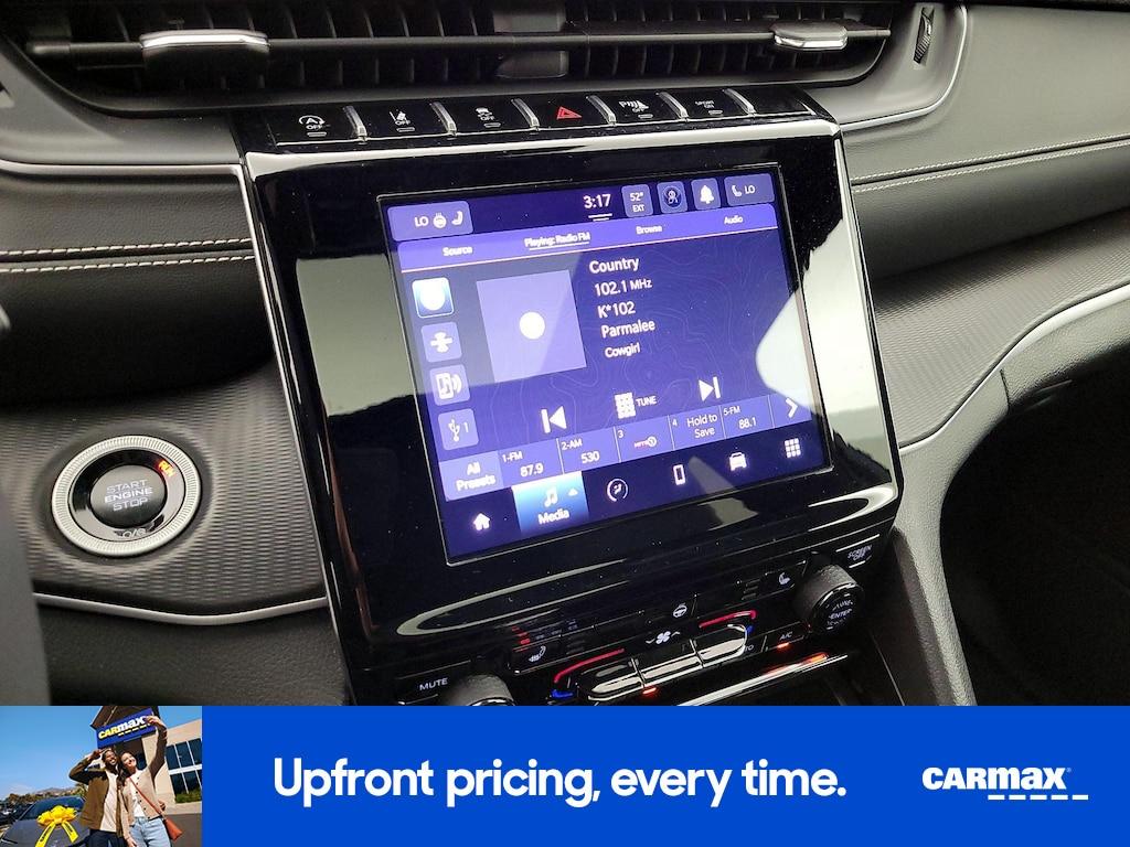 used 2024 Jeep Grand Cherokee car, priced at $32,998