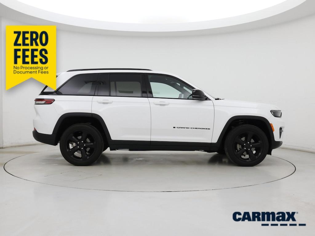 used 2024 Jeep Grand Cherokee car, priced at $32,998
