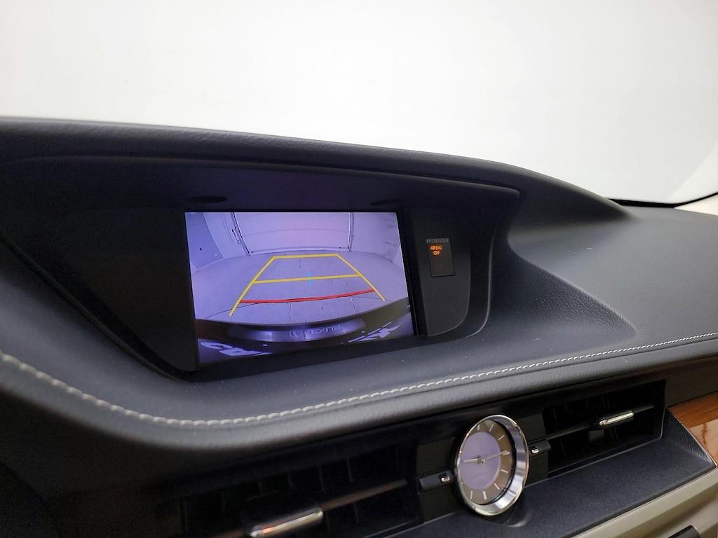 used 2015 Lexus ES 300h car, priced at $19,998