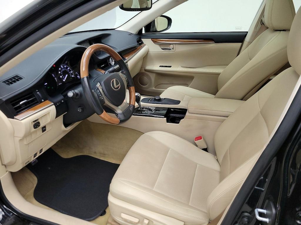used 2015 Lexus ES 300h car, priced at $19,998